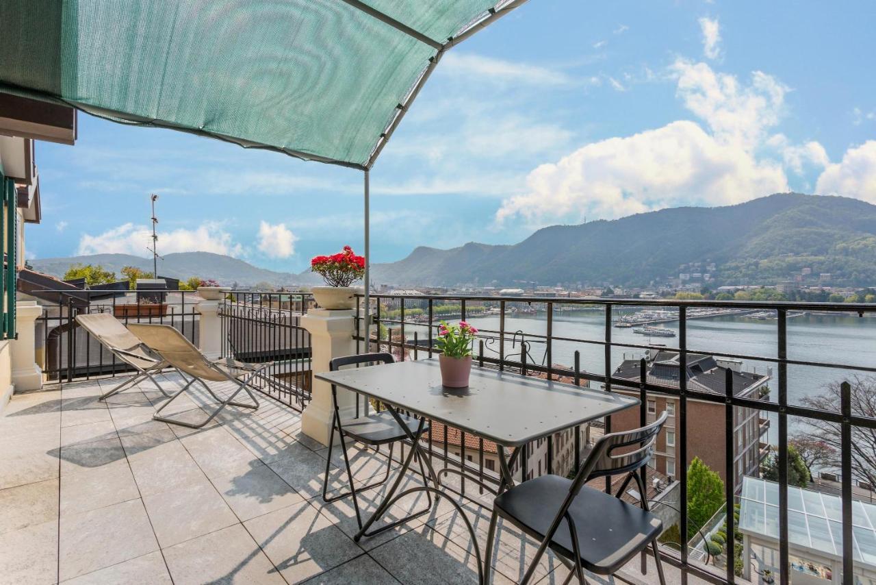 Attico Vista Lago Como Buitenkant foto